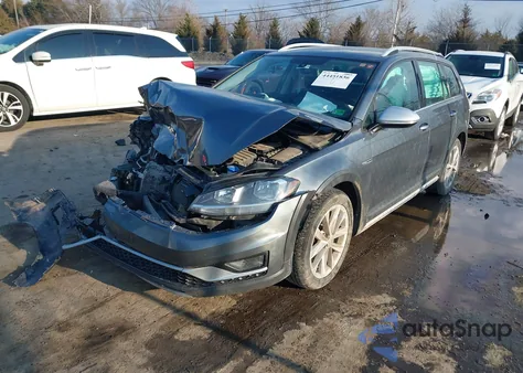 2018 Volkswagen Golf Alltrack Tsi S/Tsi Se/Tsi Sel z USA, uszkodzony, nr VIN 3VWH17AU5JM764366